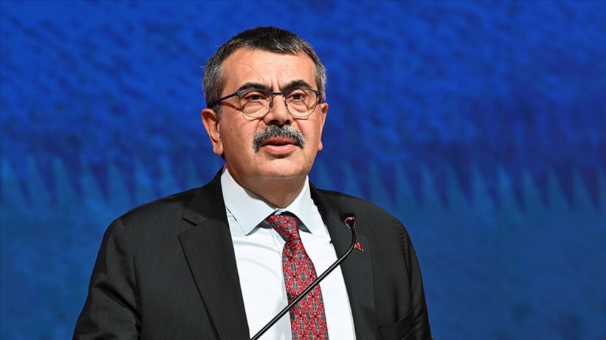 Bakan Tekin Açıkladı: Eğitim Sisteminde Üniversite Yaşı Daha Erkene Çekilebilir